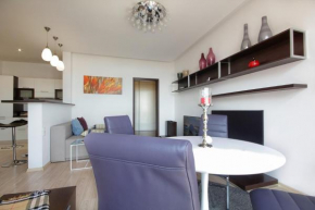 Panoramic sea view 2BR apartment Arcadia new